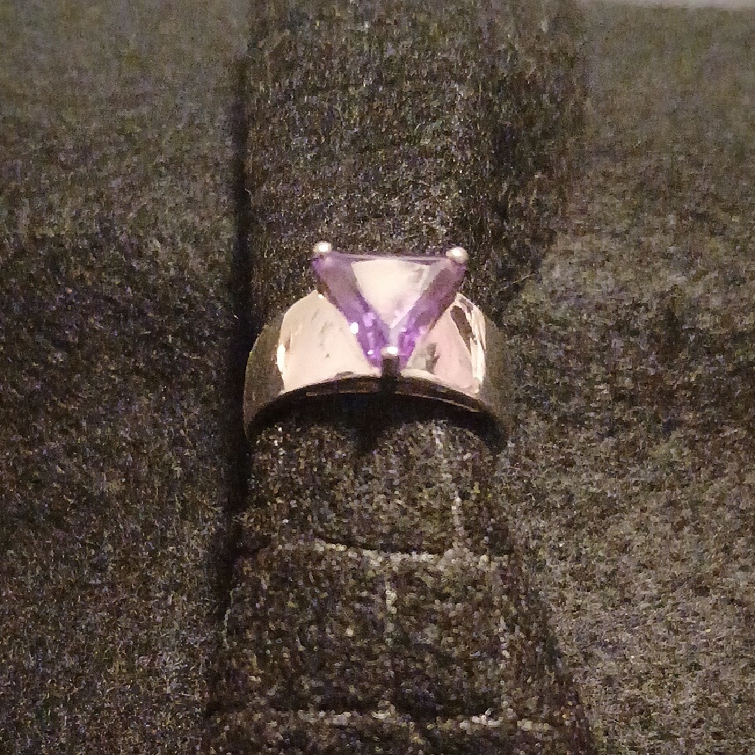 Suzanne Somers Silver Ring With Purple Gemstone Size 8